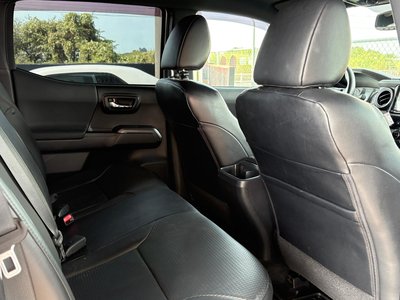 صورة 32 لـ 2018 Toyota TACOMA