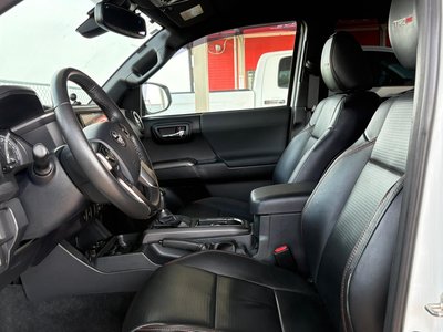 صورة 25 لـ 2018 Toyota TACOMA