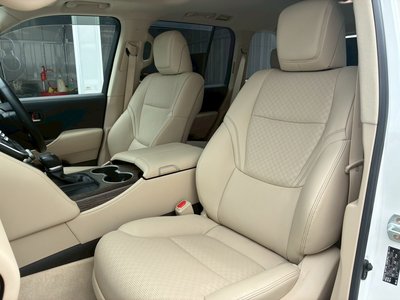صورة مصغرة 63 لـ 2024 Toyota LAND CRUISER 300