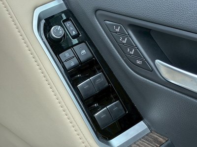 صورة مصغرة 58 لـ 2024 Toyota LAND CRUISER 300