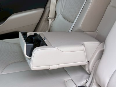 صورة مصغرة 70 لـ 2024 Toyota LAND CRUISER 300