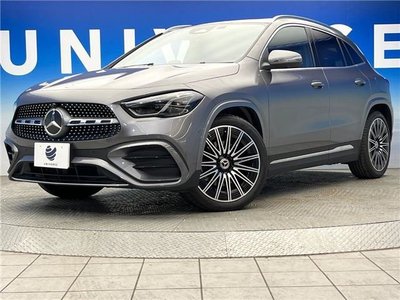 MERCEDES-BENZ GLA - 1