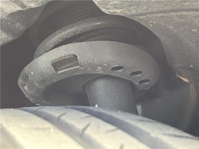 MERCEDES-BENZ GLA - 10