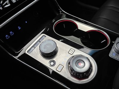 GENESIS GV80 - 9