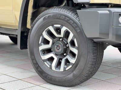 2025 Toyota LAND CRUISER 70 — миниатюра 27
