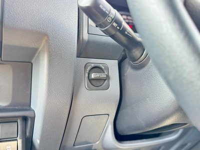 2025 Toyota LAND CRUISER 70 — миниатюра 65