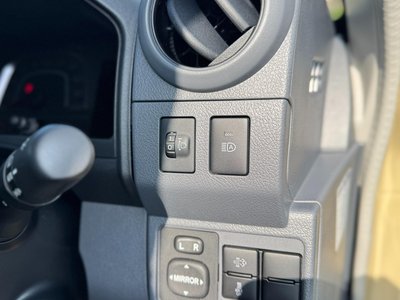 2025 Toyota LAND CRUISER 70 — миниатюра 66