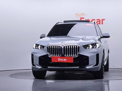 2026 BMW X5 photo 2