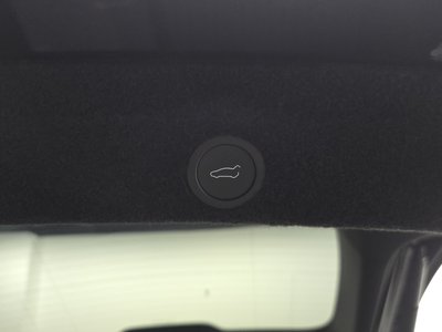 2026 Tesla MODEL Y — миниатюра 31