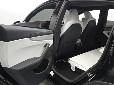 2026 Tesla MODEL Y — миниатюра 16