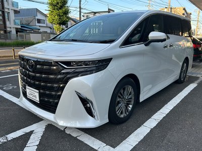 2025 Toyota ALPHARD — фото 4