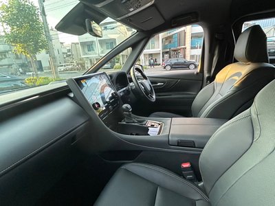 صورة مصغرة 32 لـ 2025 Toyota ALPHARD