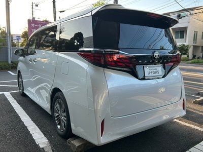 2025 Toyota ALPHARD — фото 10