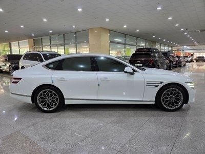 GENESIS G80 (RG3) - 6