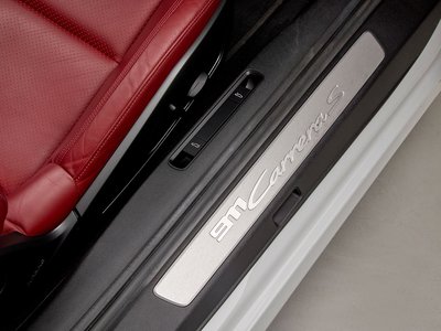 2020 Porsche 911 thumbnail 15
