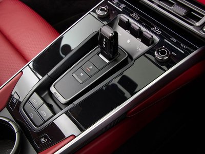 2020 Porsche 911 thumbnail 30