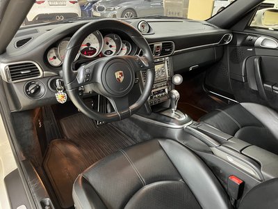 PORSCHE 911 - 10