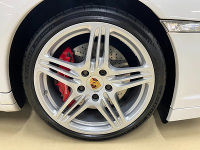 PORSCHE 911 - 8