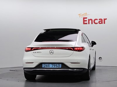 MERCEDES-BENZ EQE - 4