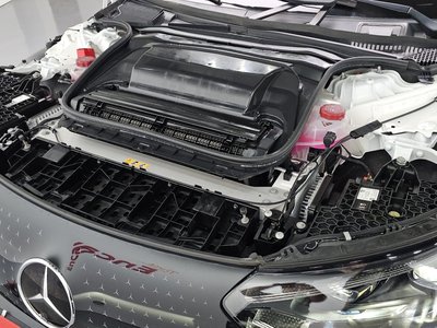 MERCEDES-BENZ EQE - 7