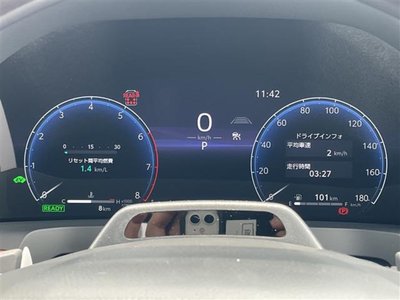 صورة 9 لـ 2026 Toyota VELLFIRE