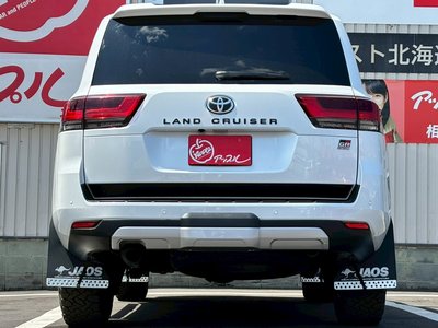 TOYOTA LAND CRUISER - 6
