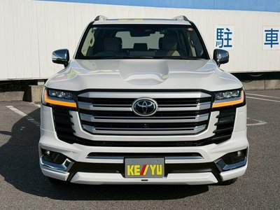 TOYOTA LAND CRUISER 300 - 5