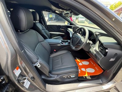 LEXUS LS - 7
