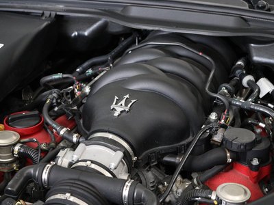صورة 7 لـ 2018 Maserati GRANTURISMO