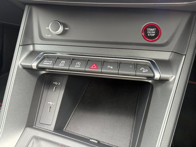 2022 AUDI RS Q3 thumbnail 26