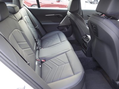 صورة 9 لـ 2024 BMW 5 SERIES
