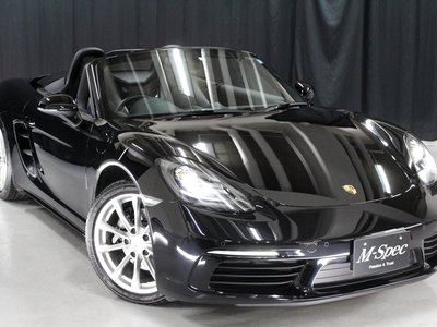 PORSCHE 718 BOXSTER - 10