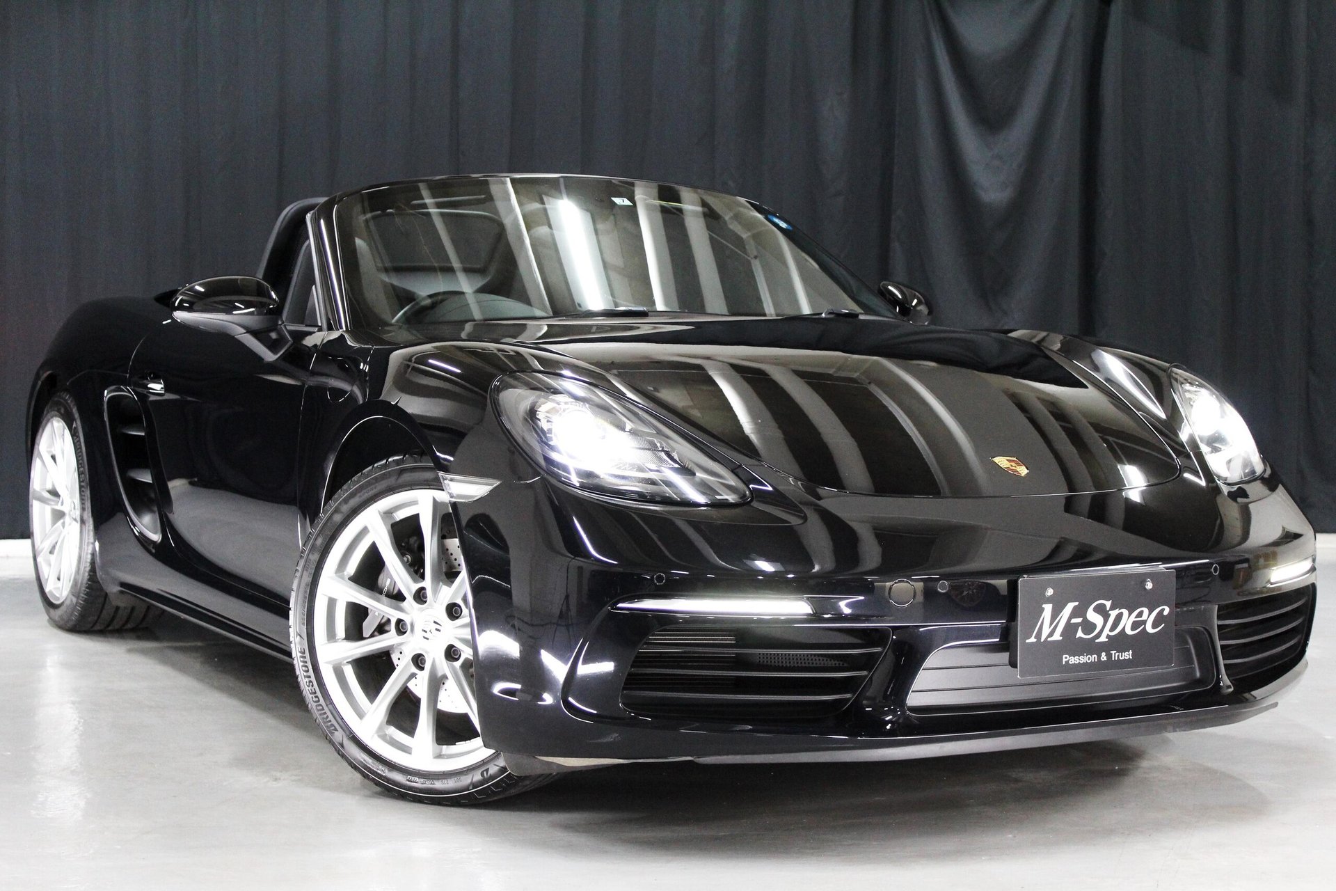 PORSCHE 718 BOXSTER - View 1