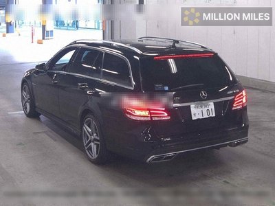 MERCEDES-BENZ E-CLASS AMG - 2