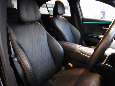 MERCEDES-BENZ E-CLASS - 10