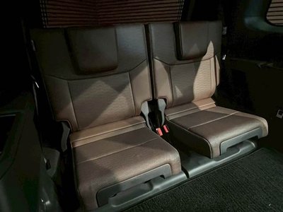 TOYOTA LAND CRUISER 250 - 9