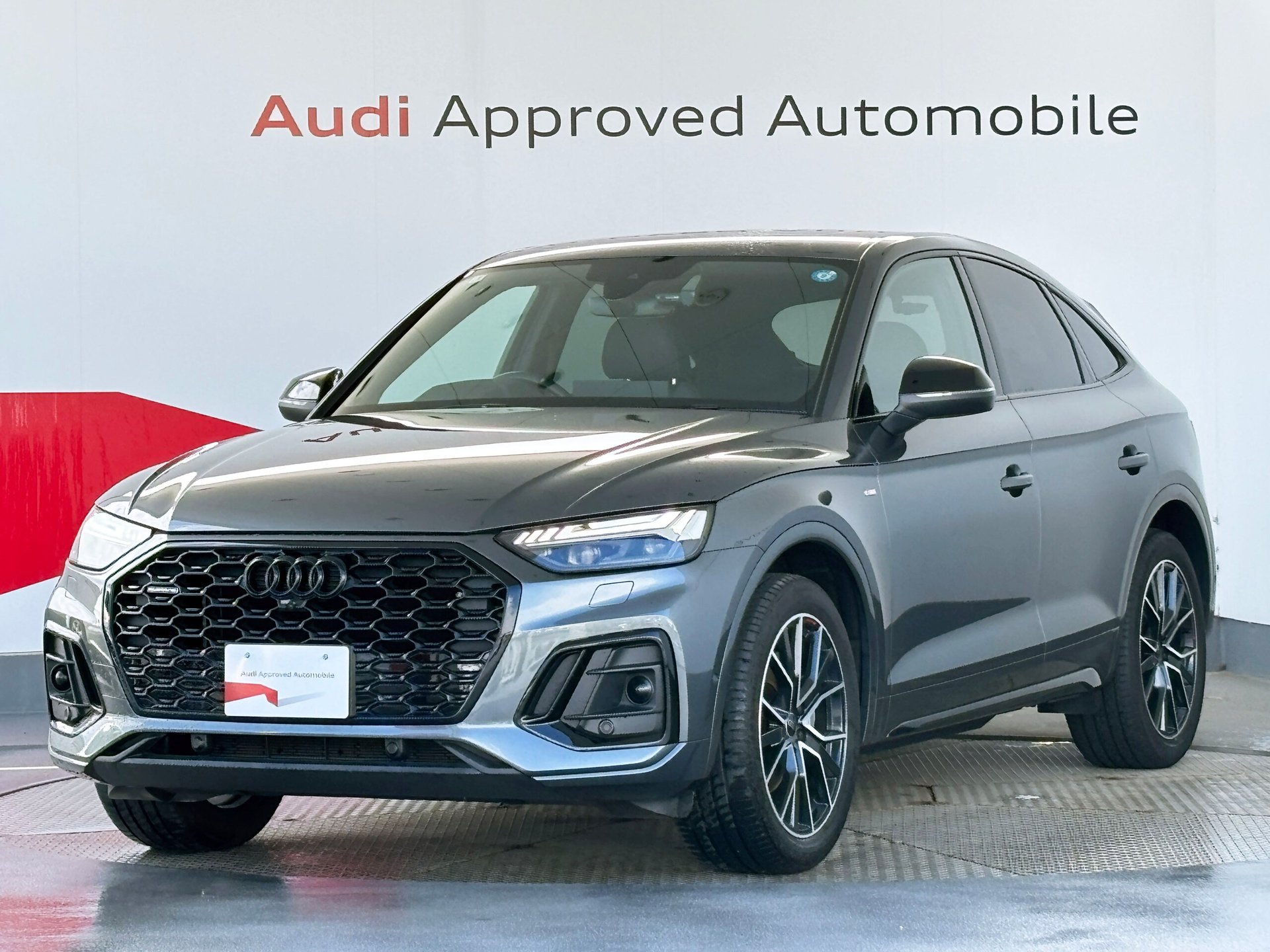 AUDI Q5 SPORTBACK - View 1