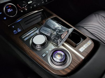 GENESIS G80 (RG3) - 9