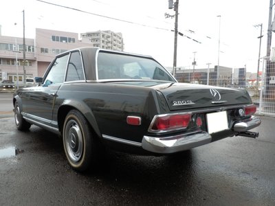 MERCEDES-BENZ SL - 9