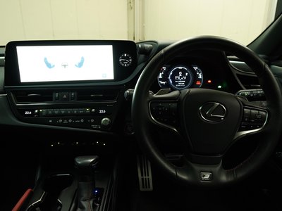 صورة مصغرة 52 لـ 2024 Lexus ES