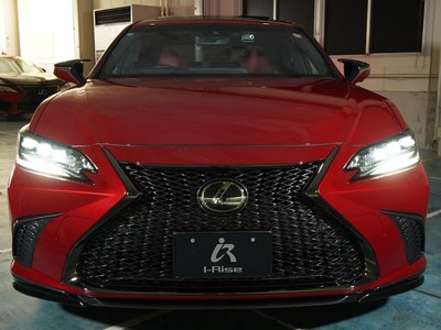 صورة 6 لـ 2024 Lexus ES