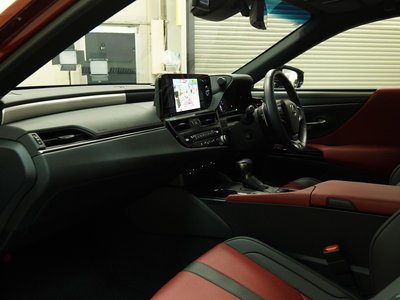 صورة مصغرة 48 لـ 2024 Lexus ES