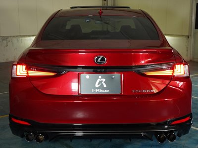 صورة مصغرة 12 لـ 2024 Lexus ES