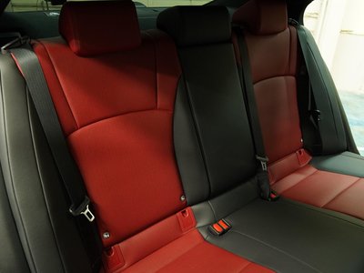 صورة مصغرة 39 لـ 2024 Lexus ES