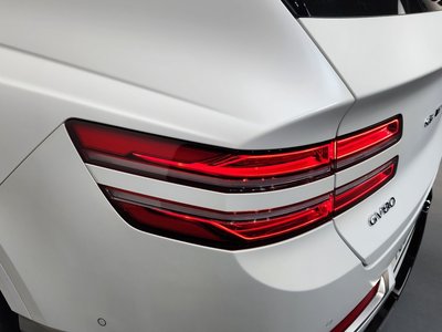 GENESIS GV80 - 10