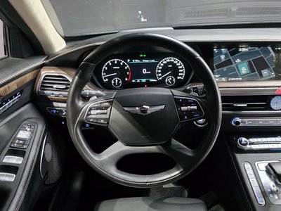 2021 Genesis G90 — миниатюра 19