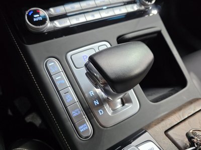 2021 Genesis G90 — миниатюра 12