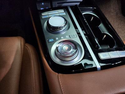 GENESIS G80 (RG3) - 9