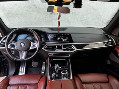 BMW X7 - 7