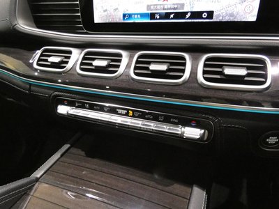 2021 Mercedes-BENZ GLE — миниатюра 12